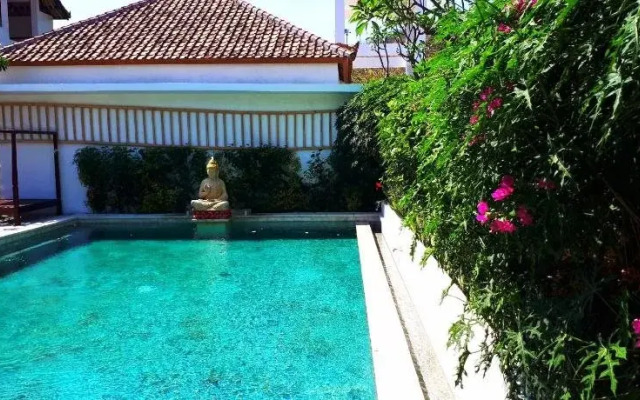 Meditasi Bungalows & Villas