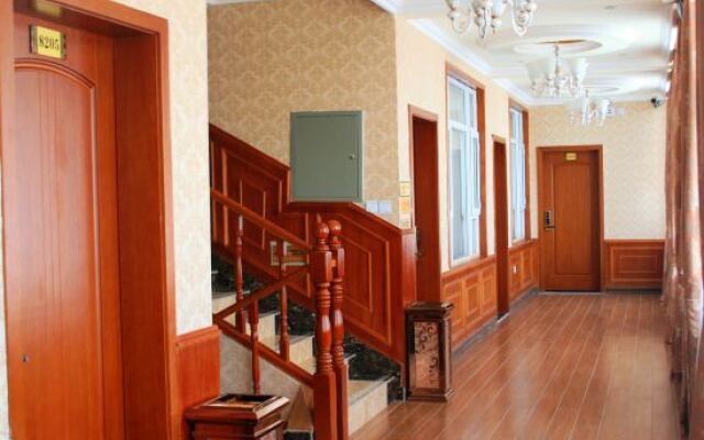 Aba Tibetan Style Hotel
