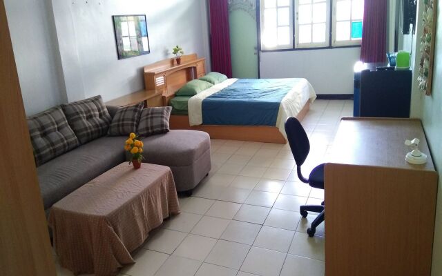 Katty Room for Rent