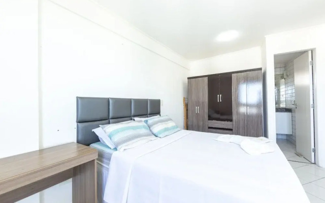 Apto Em Ponta Negra Para 4 Pessoas