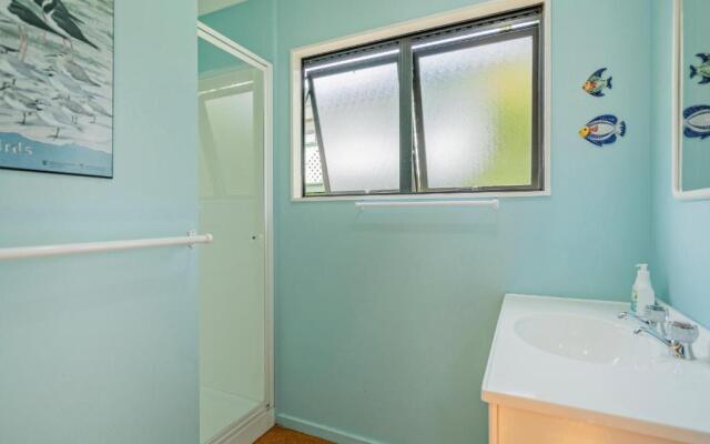 The Glass House - Kuaotunu Holiday Home
