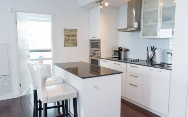 Luxury Condos at York Street