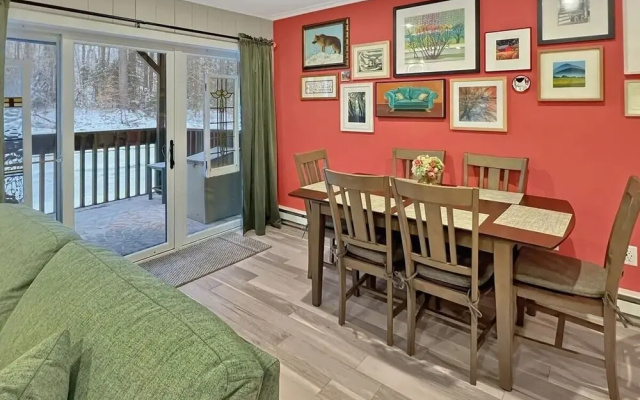 Gateway Condominiums A10 Brought to you by GetAway Vacations