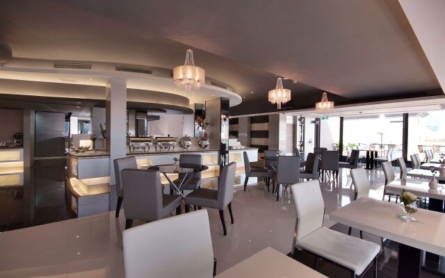 Forward Hotel Nangang