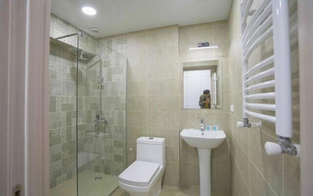 LEO GROUP Luxury Apartment 04-32 BAKURIANI INN