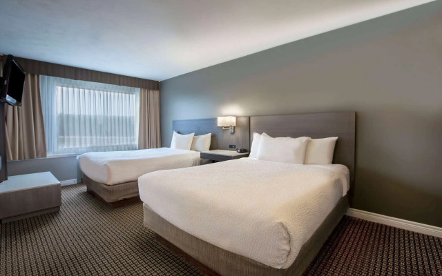 Days Inn & Suites by Wyndham Moncton