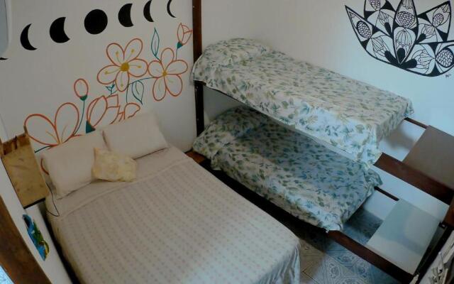 Hostel FreeDive Inn