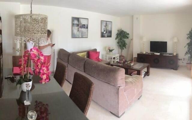 Parque Marbella Apartments