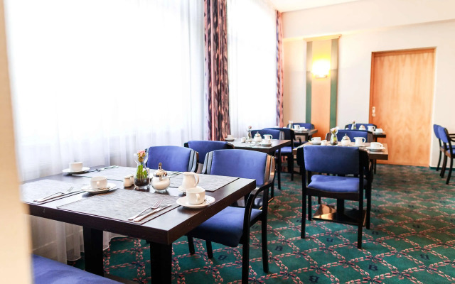 PLAZA INN Blankenburg Ditzingen, Sure Hotel Collection