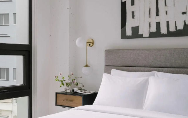 Sonder by Marriott Bonvoy Court Square Apartments Long Island City