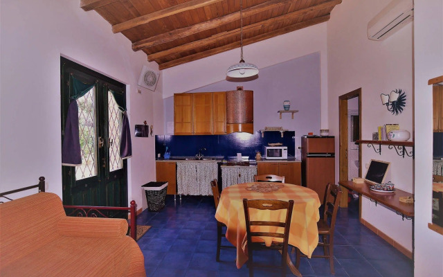 Antico Borgo Etneo Country Hotel