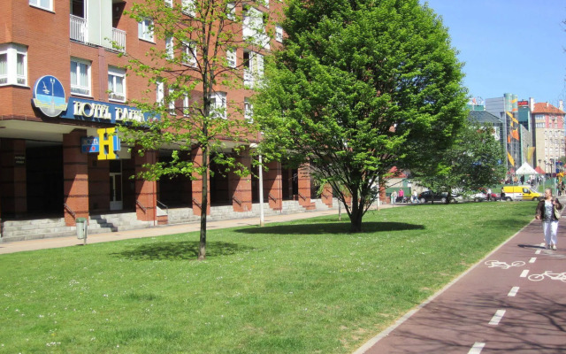 Hotel Bahía