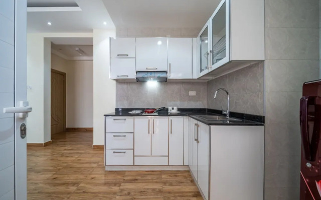 OYO Townhouse 156 Rose Hotel Apartments.