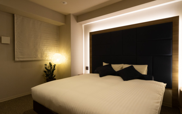 Doutonbori Crystal Hotel