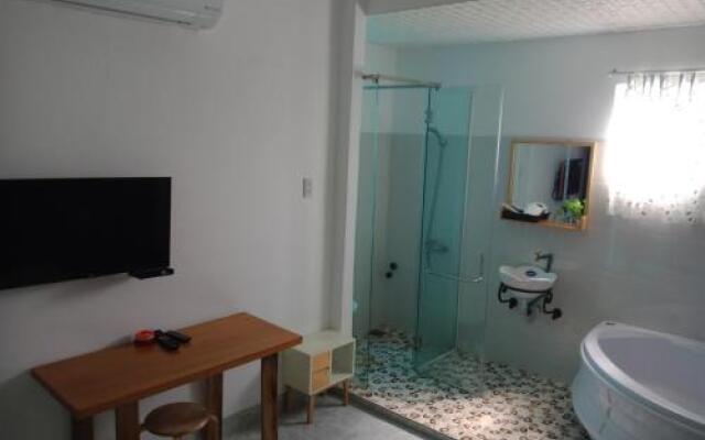 Lily 2 Motel