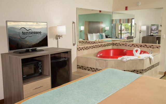 Pigeon River Inn