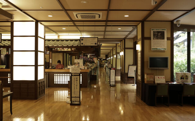 Hakone Yumoto Onsen Tenseien