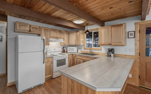 Riverhouse 3 Bedroom Home