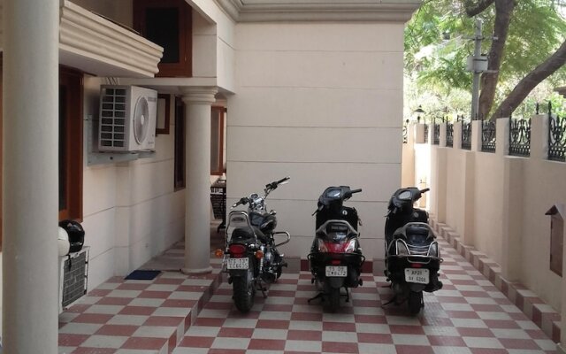 Anjani Mansion Guest House