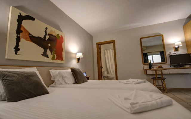 Sliema Chalet Hotel