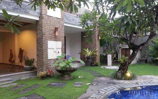 Villa Tantri