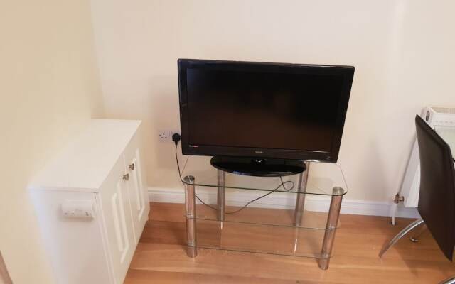 Lesley Grove Apartments