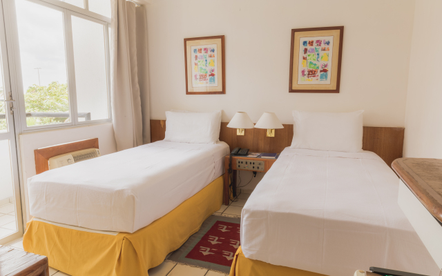 Xenius Hotel