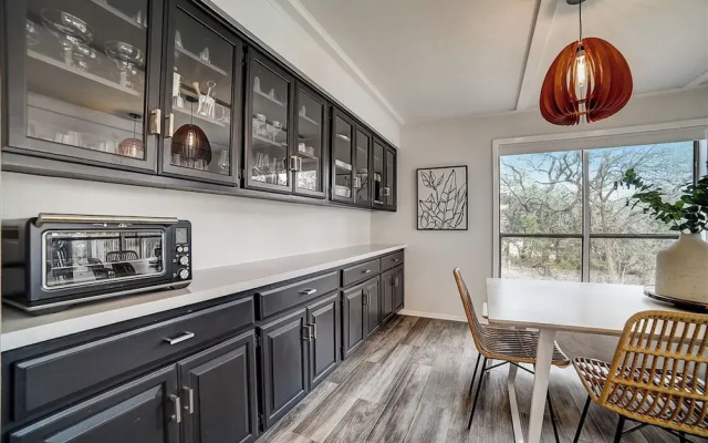 Lakefront, Private 3br, Dog-friendly Rental
