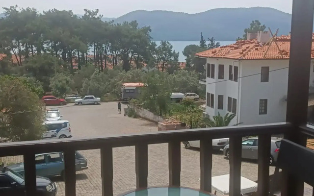 Summer Otel