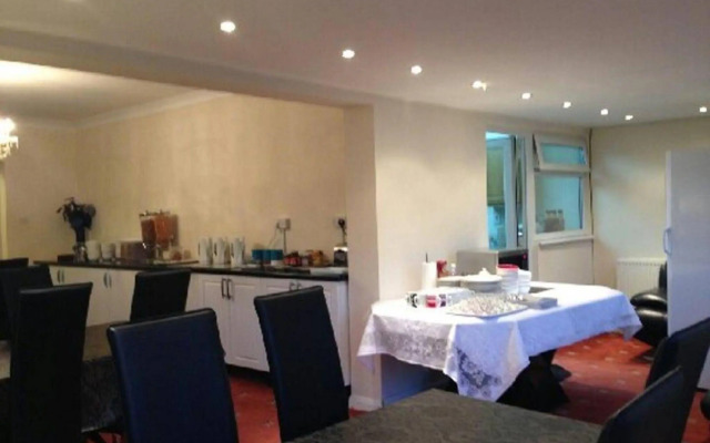 London Heathrow Guesthouse