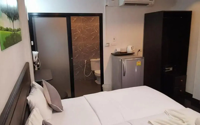 Sinsamut Koh Samed Hotel