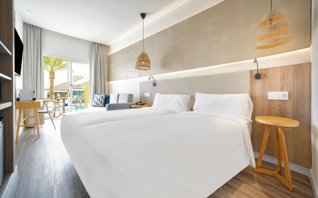 Отель BLUESEA Golden Beach