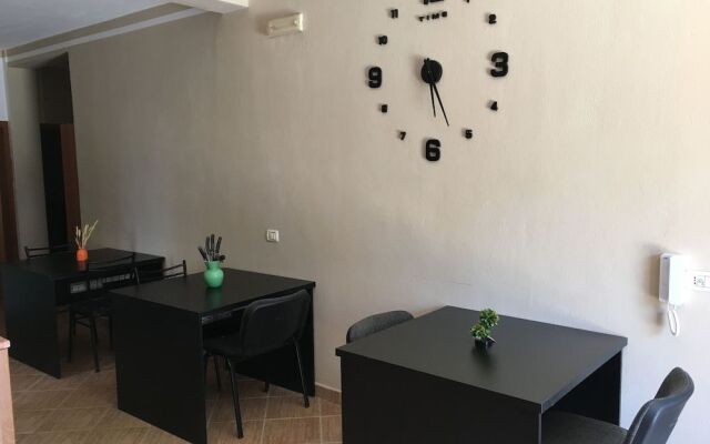 Vela Hotel
