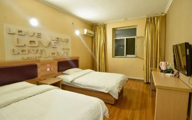 Karamay Clear Water Bay Business Hotel