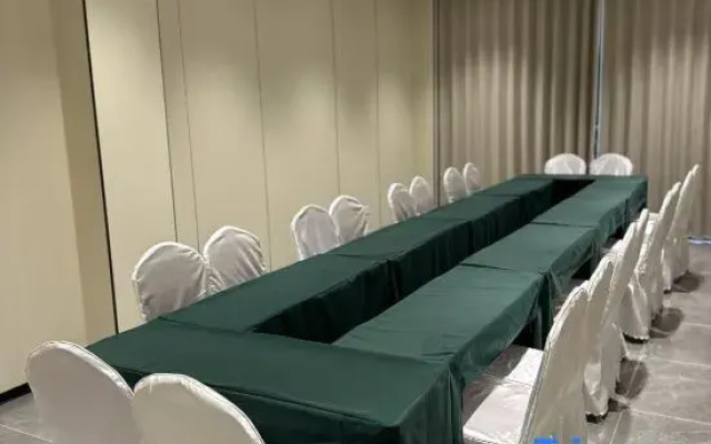 Yunjing Hotel (Ziyun Government Affairs Center Branch)