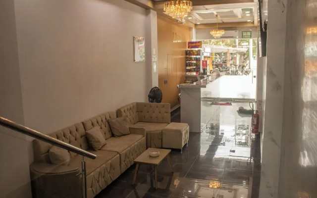 Hotel Mall Plaza