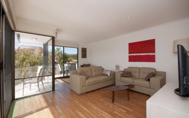 Endeavour, Unit 3/13 Ondine Close,