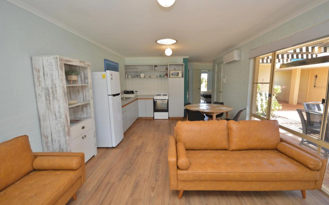 Kalbarri Garden Apartment 10 - Kalbarri WA