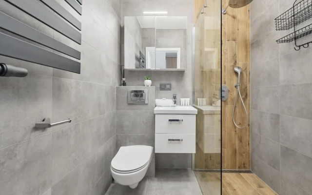 Railway Station Apartment by Renters