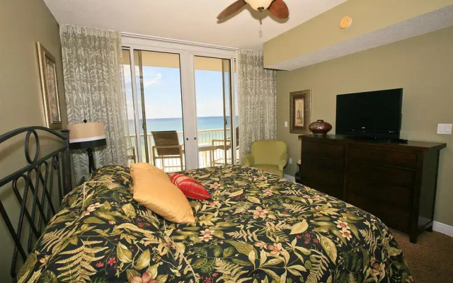 Waters Edge 310 by RedAwning