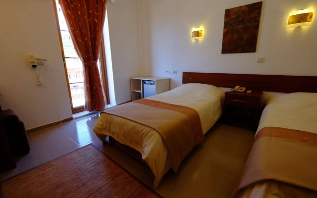 Flying Dutchman Hotel