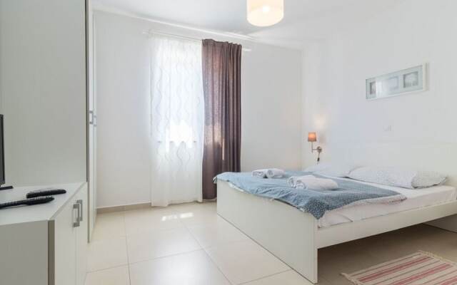 Villa Martha Comfortable Holiday Residence