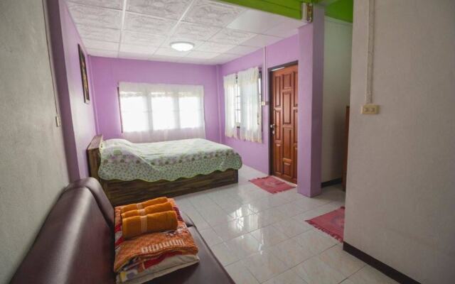 Naphatphorn Resort