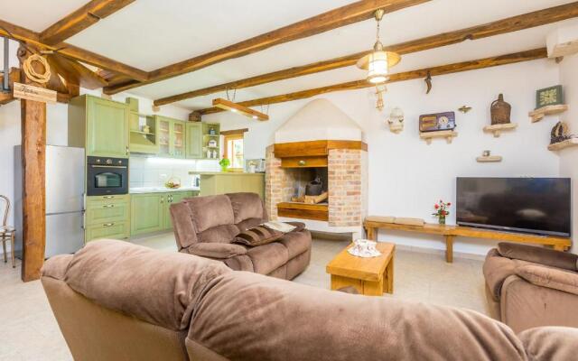 Holiday house Hojevica - Kras, Krk