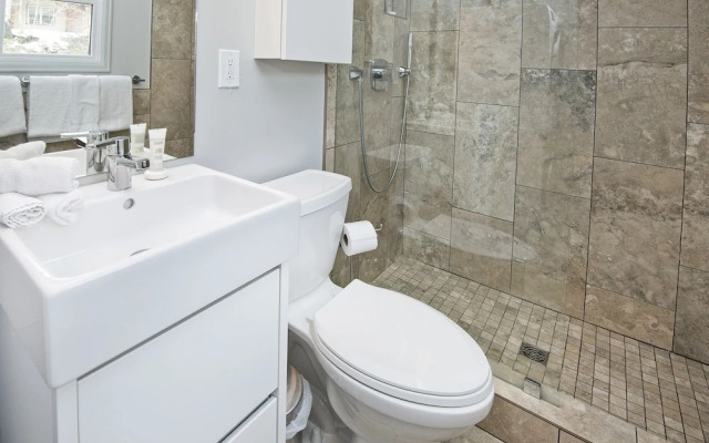 4112 Spruce Way 2 Bedroom Condo by RedAwning