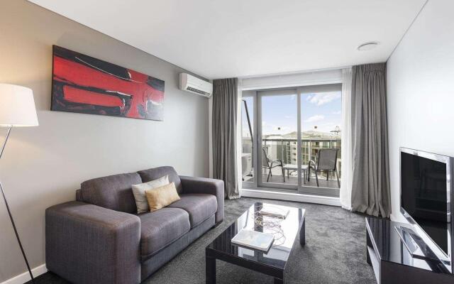 Oaks Auckland Hotel