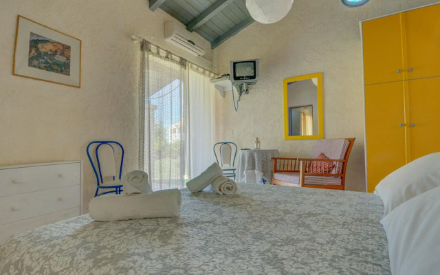 Lefkes Apartments