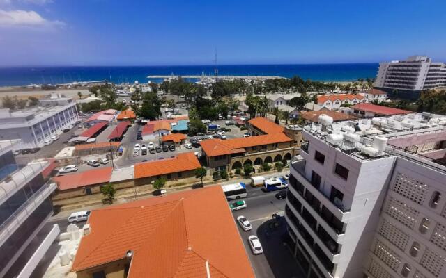 Paradise Palms Seaview Apartment
