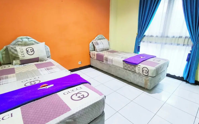 Hotel Pattimura powered by Cocotel
