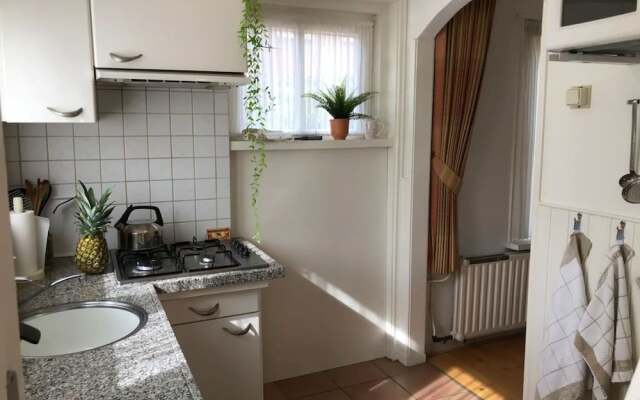 Quaint Holiday Home in Domburg with Terrace
